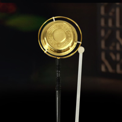 Pháp Khí Tang Bằng Đồng Vàng, Tay Cầm Cố Định