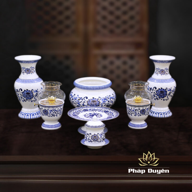 Bộ Đồ Thờ Sứ Trắng Hoa Sen Xanh - Ảnh 3