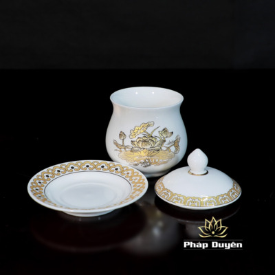 Alternative view of Chén Nước Sứ Trắng Hoa Sen Vàng, Nhiều Kích Cỡ