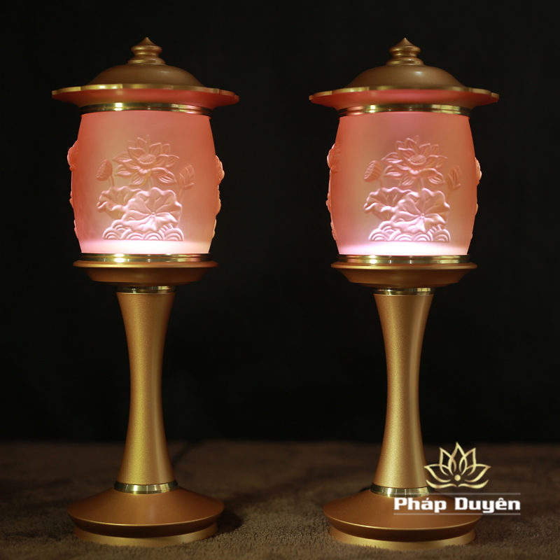 Đôi Đèn Thờ Lưu Ly Hòa Phong Chạm Hoa Sen Nổi Chân Đồng, Cao 38cm - Ảnh 8