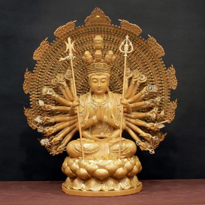 Tượng Thiên Thủ Thiên Nhãn Ngồi Hoa Sen Bằng Gỗ Hương Chương (Long Não), Cao 40cm (Tổng Lá Đề 54cm)