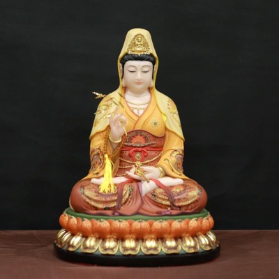 Tượng Quan Âm Bồ Tát Ngồi, Chất Liệu Bột Đá Vẽ Gấm Viền Dát Vàng 998, Cao 48cm