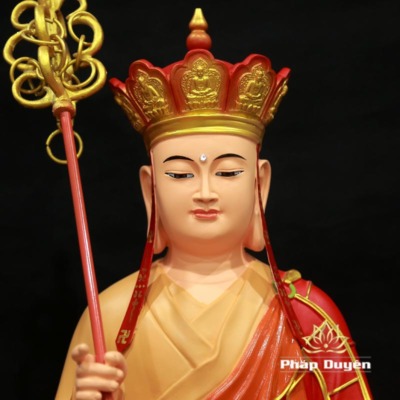 Alternative view of Tượng Địa Tạng Bồ Tát Ngồi Áo Đỏ Có Mũ Bằng Composite, Cao 65cm