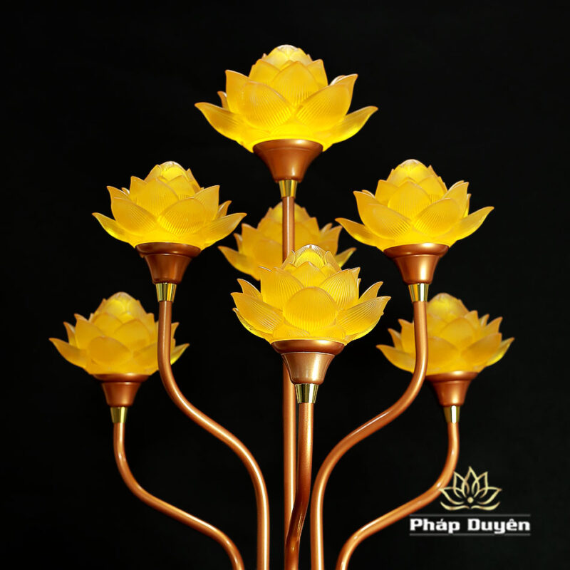 Đôi Đèn Thịnh Thế Hoa Khai 7 bông Thuỷ Lưu Ly Vàng Nở, Thân Đỏ Đèn Vàng, Cao 80cm, Ngang 46cm - Ảnh 2