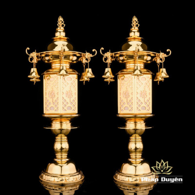 Alternative view of Đèn Đồng Đa Diện Chữ Phật Chóp Bảo Tháp Vàng Bóng, Cao 72cm