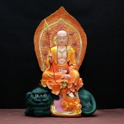 Tượng Địa Tạng Bồ Tát Cưỡi Lân Sơn Màu Họa Tiết Bằng Composite, Cao 40cm