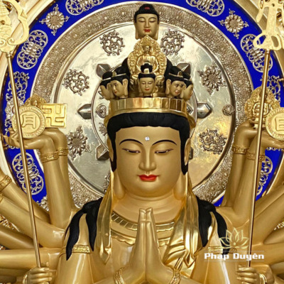 Alternative view of Tượng Thiên Thủ Thiên Nhãn Bằng Đồng Dát Vàng, Cao 187cm (Tổng Cao 255cm)