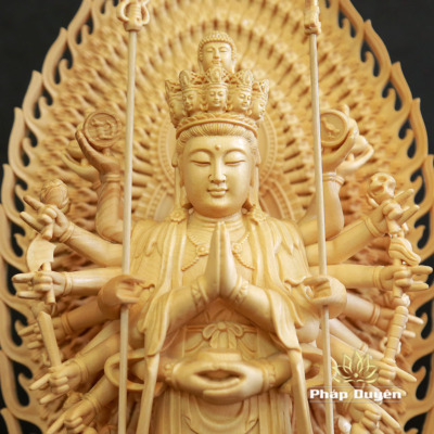 Alternative view of Tượng Bồ Tát Quan Âm Thiên Thủ Gỗ Bách, Có Lá Đề, Cao 43cm