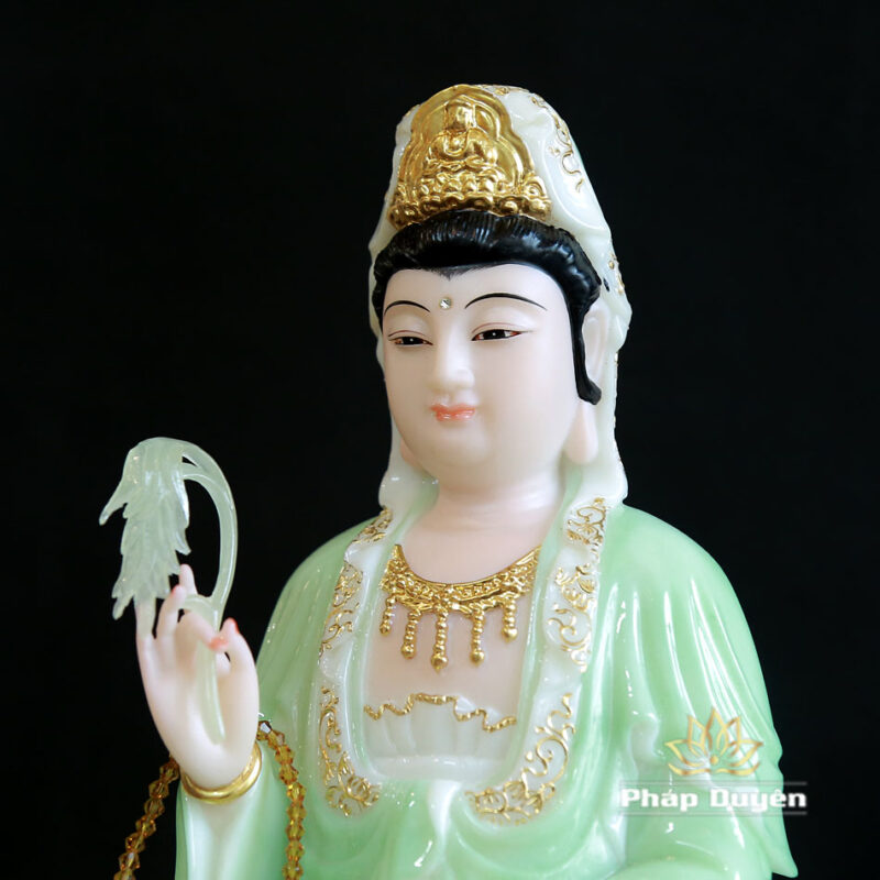 Tượng Quan Âm Bồ Tát Ngồi Đài Sen, Bằng Bột Đá Xanh Trắng Viền Vàng, Cao 30cm (Không Đế) - Ảnh 3