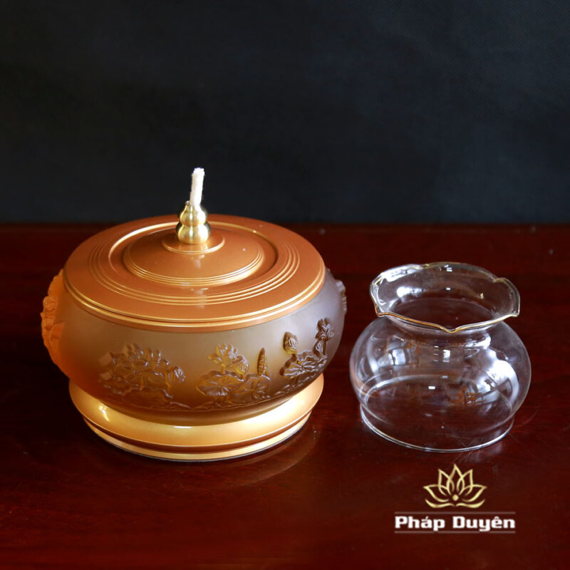 Đèn Dầu Lưu Ly Hoa Sen Nổi, Đế Đồng Vàng - Ảnh 3