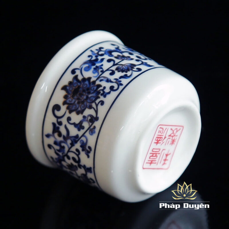 Bộ 3 Chén Nước Bằng Sứ Trắng Hoa Sen Xanh - Ảnh 4