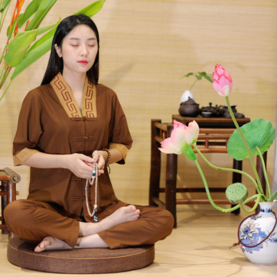 Bộ Quần Áo Phật Tử Nữ Cổ Chữ Y Thêu Như Ý Màu Nâu, Size: XS, S, M, L