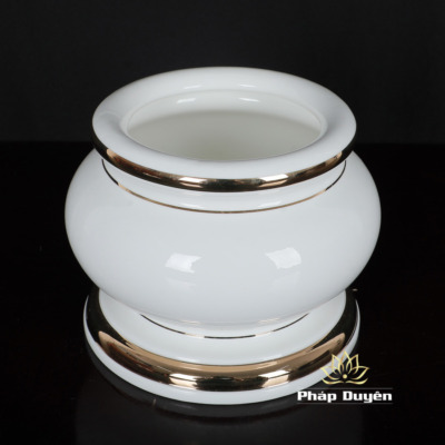 Alternative view of Bộ Đồ Thờ Sứ Trắng Viền Vàng, Nhiều Kích Thước