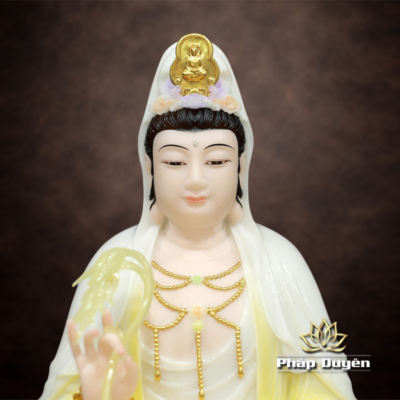 Hình ảnh bổ sung của Tượng Quan Âm Bồ Tát Ngồi Non Nước, Chất Liệu Bột Đá Màu Ngọc Cẩm Thạch Viền Vàng, Cao 48cm