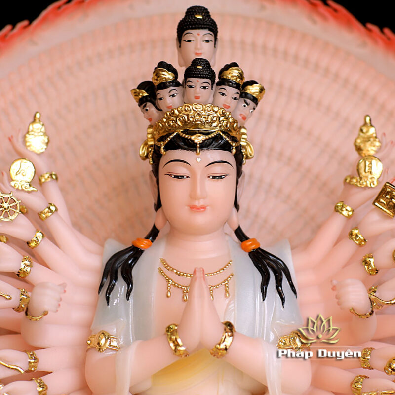 Tượng Quan Âm Thiên Thủ Thiên Nhãn Ngồi Đài Sen Đế Mây Bằng Bột Đá Vẽ Hoa, Cao 30cm (Tổng Cao 40cm) - Ảnh 2