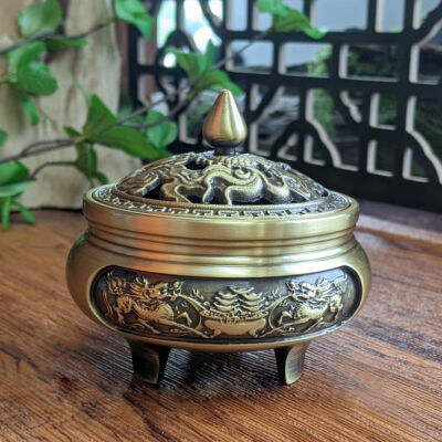 Lư Xông Đồng Khắc Họa Tiết, Chân Cao (Mẫu 123)