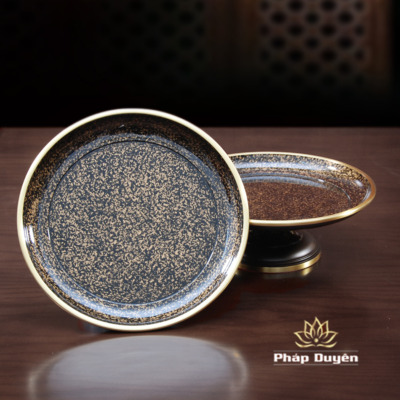 Alternative view of Đĩa Thờ (Mâm Bồng) Bằng Đồng Vân Đá, Nhiều Kích Thước