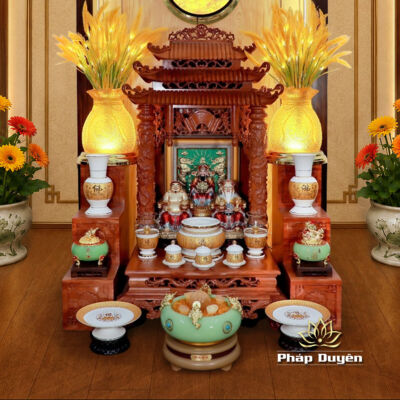 Góc nhìn khác của Bộ Bàn Thờ Thần Tài Thổ Địa Đầy Đủ, Song Long Cổ Tự 12 Mái, Gỗ Hương Sơn Bóng, Kích Thước 107*107*138cm