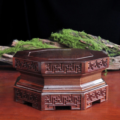 Đế Gỗ Bát Giác Bằng Gỗ Hương Màu Nâu, Kích thước 25x25x12cm