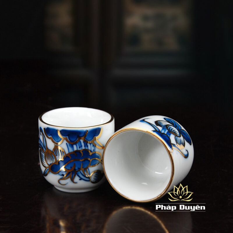 Bộ Kỷ Ngai 3 Chén Hoạ Tiết Hoa Sen Vàng Kim - Ảnh 6