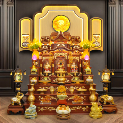 Bộ Bàn Thờ Thần Tài Thổ Địa Ba Gian Đồng Vàng Chữ Phật “Thái Hòa Hưng Vượng”, KT 153*127*189cm