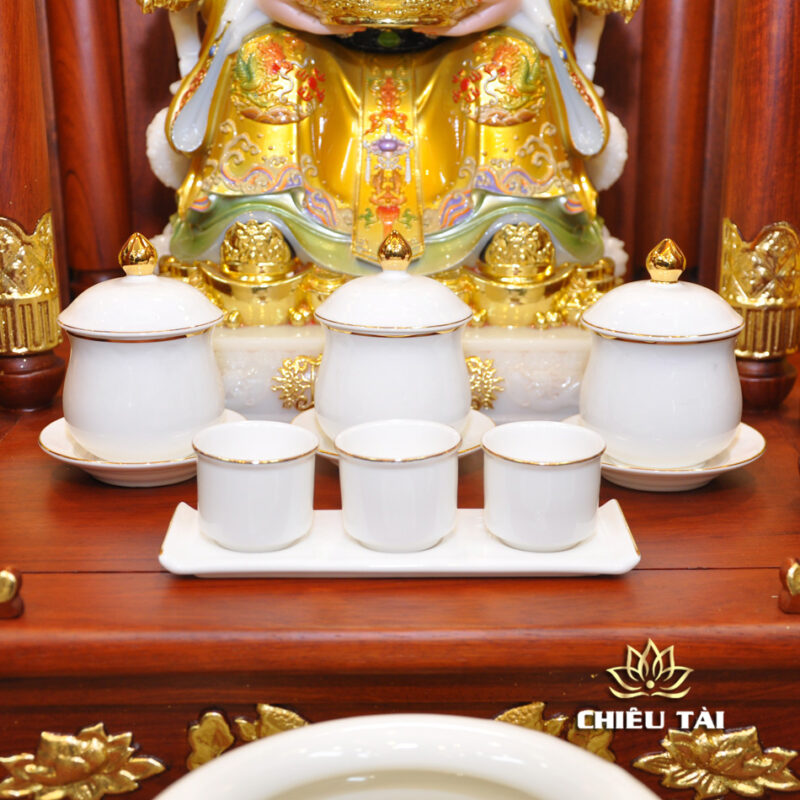 Bộ Bàn Thờ Thần Tài Thổ Địa Ba Gian Sứ Trắng Viền Vàng “Thái Hòa Hưng Vượng”, KT 153*127*189cm - Ảnh 8