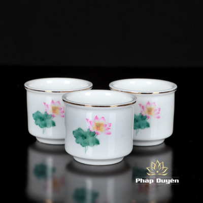 Alternative view of Chén Nước Bộ 3 Chiếc Sứ Trắng Hoa Sen Hồng Lá Xanh