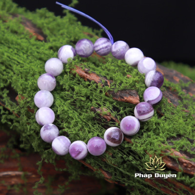 Alternative view of Chuỗi Vòng Tay Pha Lê Giả Thạch Anh Tím, 10mm